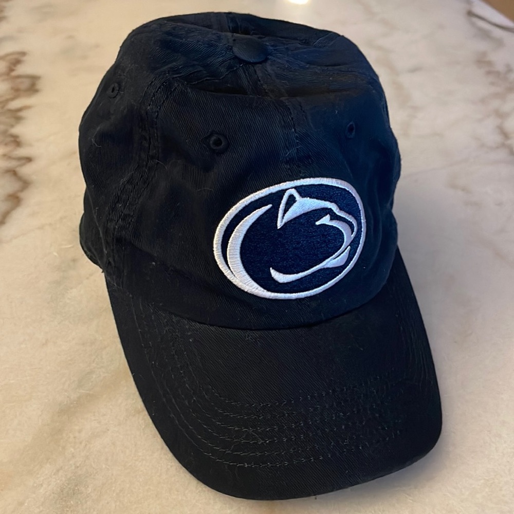 BRAND NEW Women’s Flexible Penn State Hat